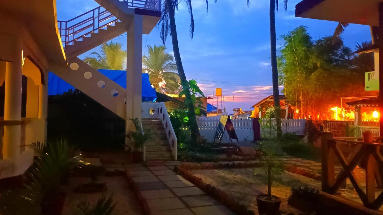 אגונדה Oasis Beach Resort מראה חיצוני תמונה