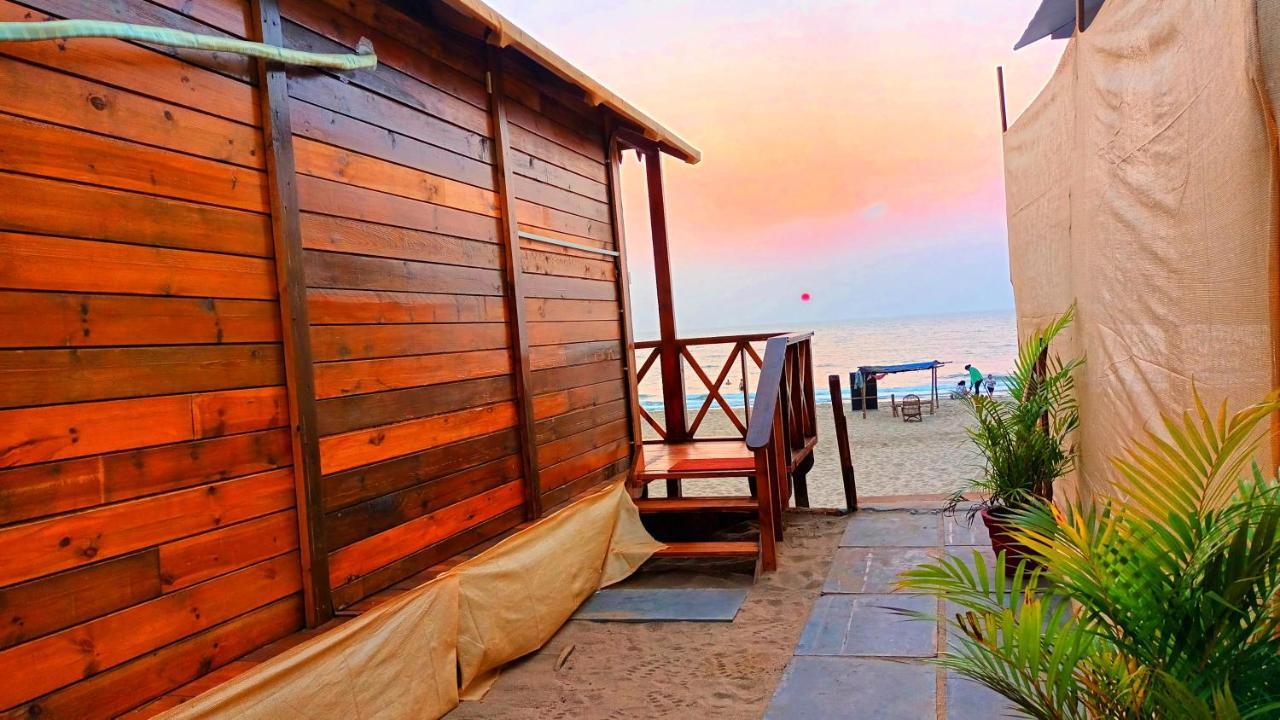אגונדה Oasis Beach Resort מראה חיצוני תמונה