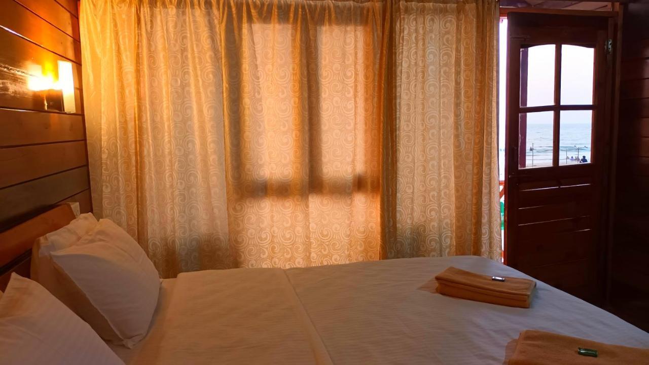 אגונדה Oasis Beach Resort מראה חיצוני תמונה